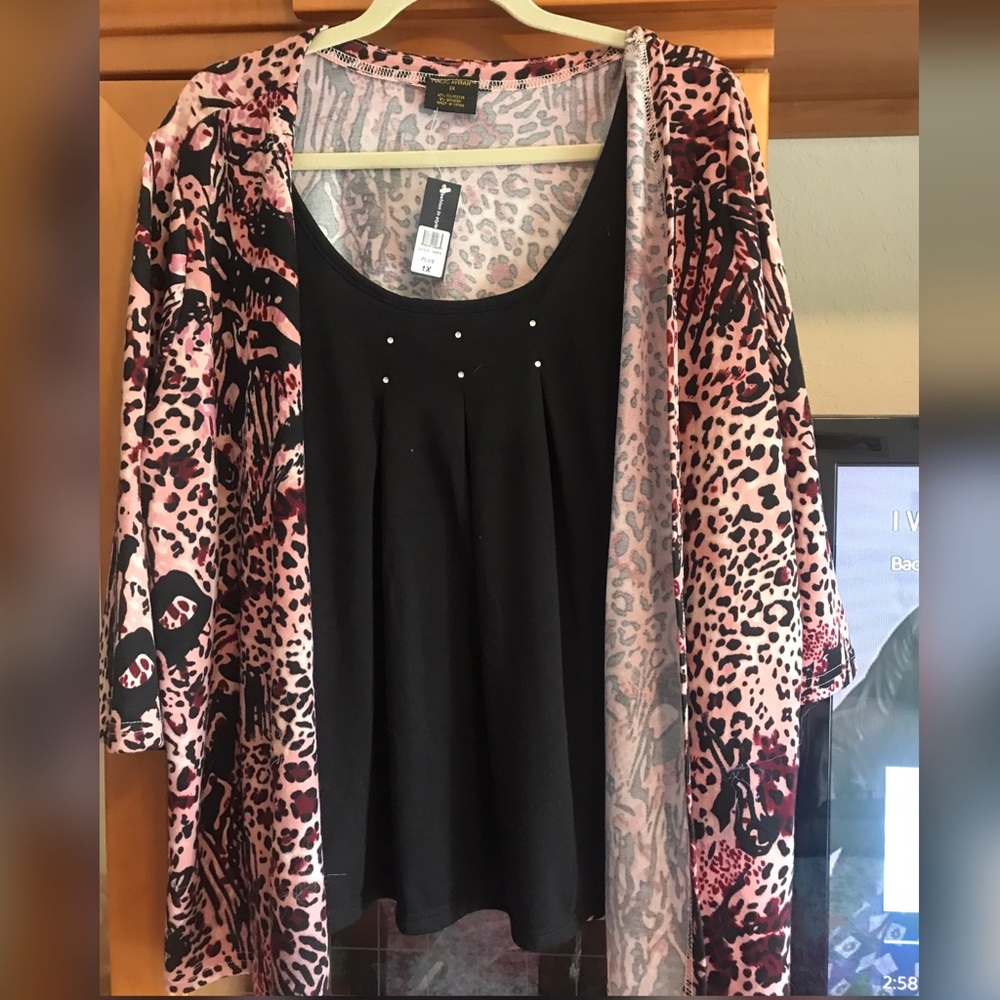 Women’s blouse